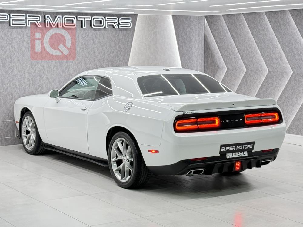 Dodge Challenger